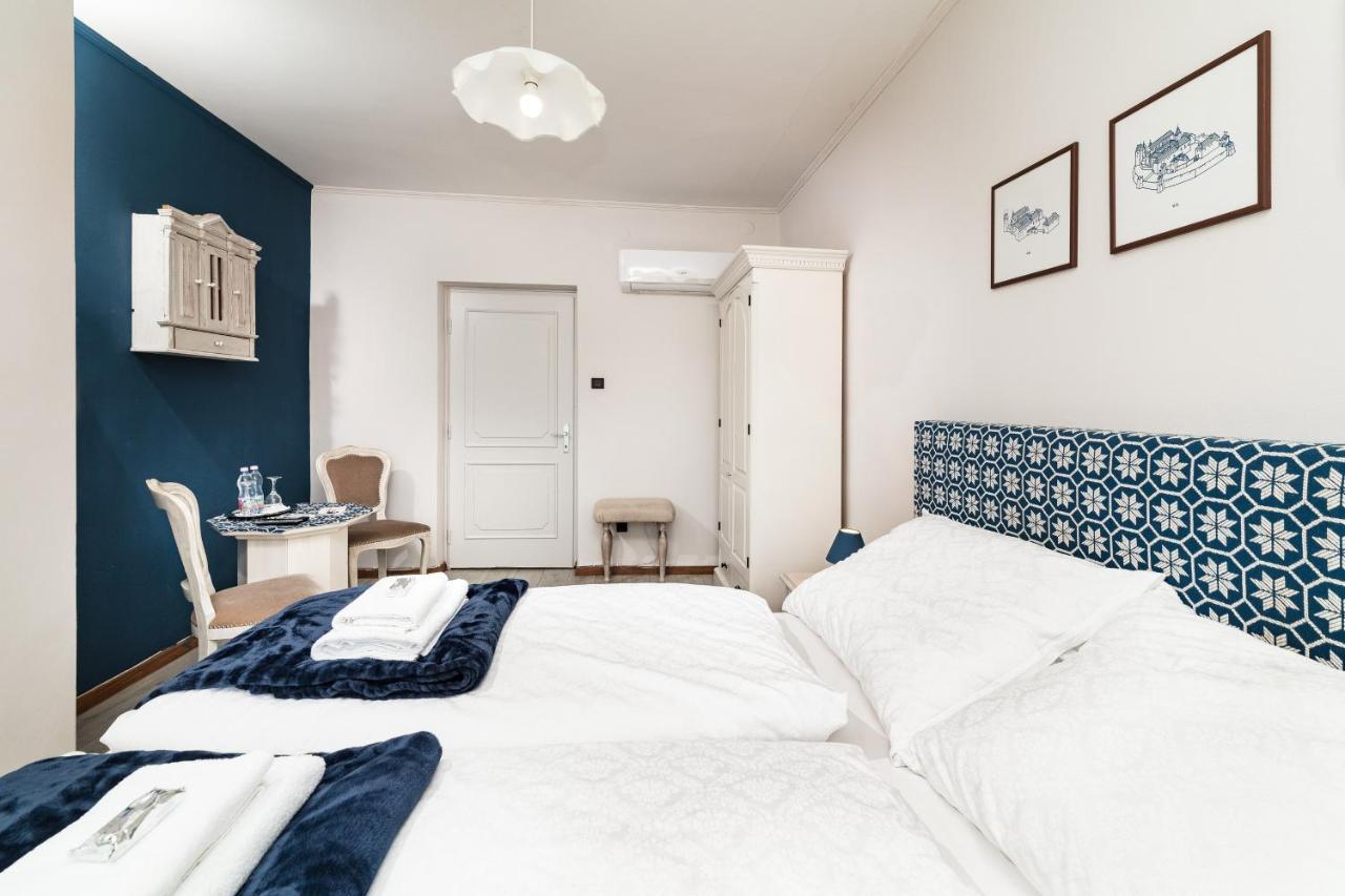 Pannonhalma Panzio Bed and Breakfast Buitenkant foto