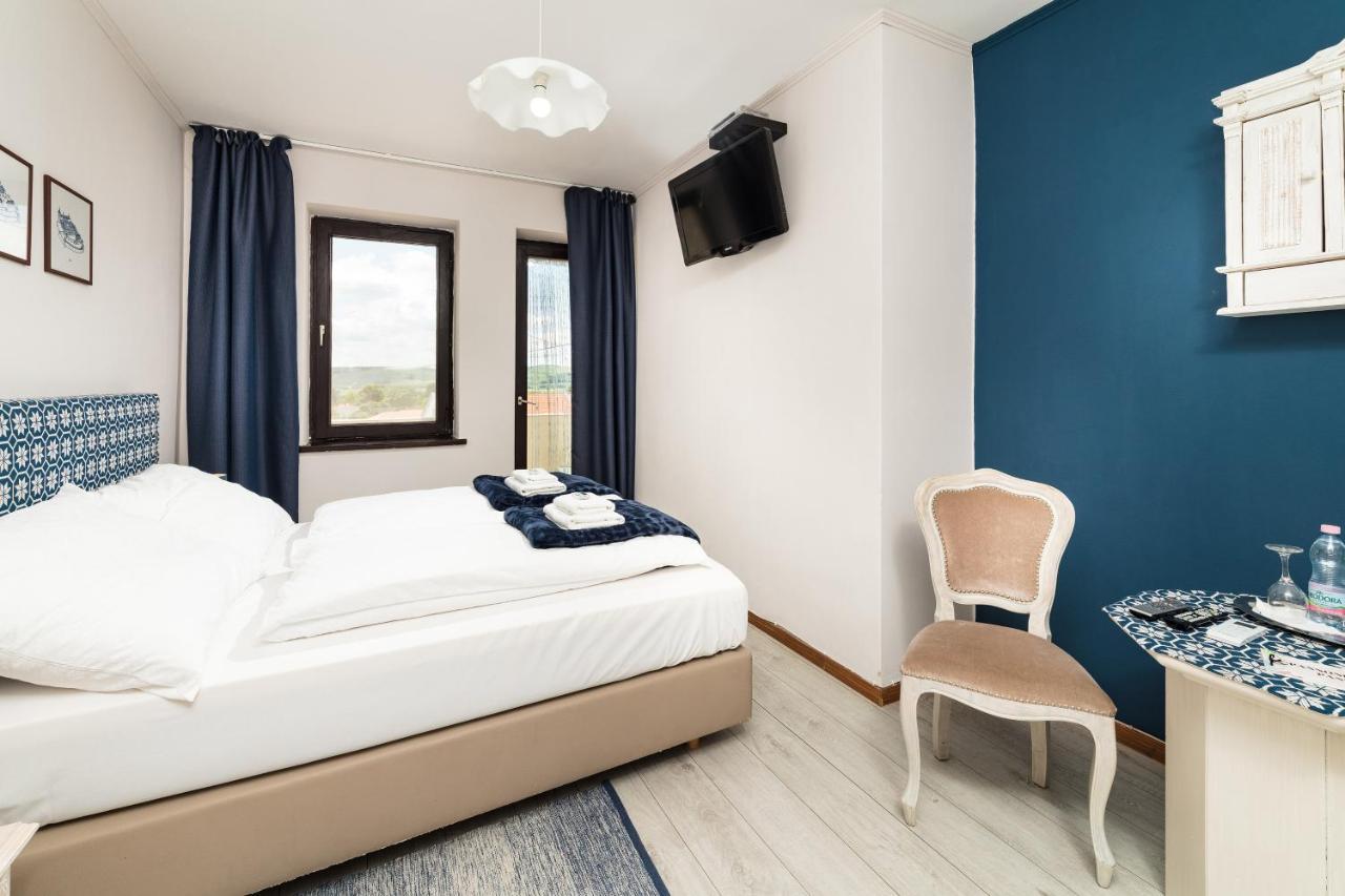 Pannonhalma Panzio Bed and Breakfast Buitenkant foto